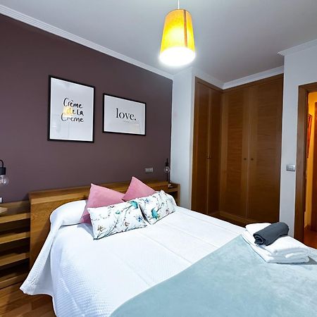 Apartamento Con Garaje, Centrico Y Luminoso Pontevedra Eksteriør bilde