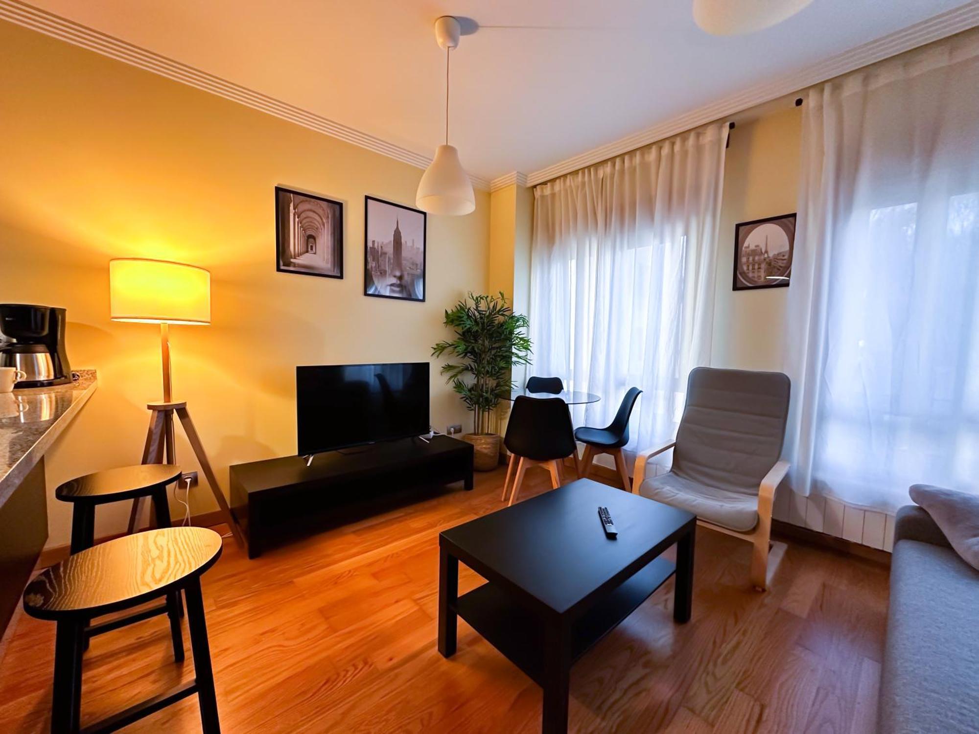 Apartamento Con Garaje, Centrico Y Luminoso Pontevedra Eksteriør bilde