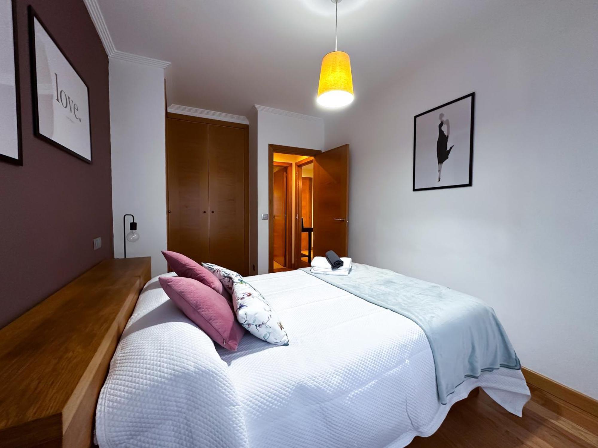 Apartamento Con Garaje, Centrico Y Luminoso Pontevedra Eksteriør bilde